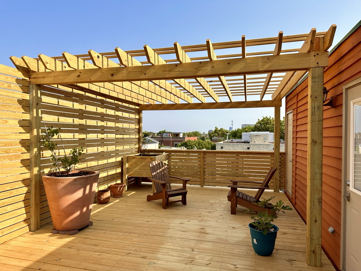 Spacious Wooden Rooftop Sun Deck — 4 of 6